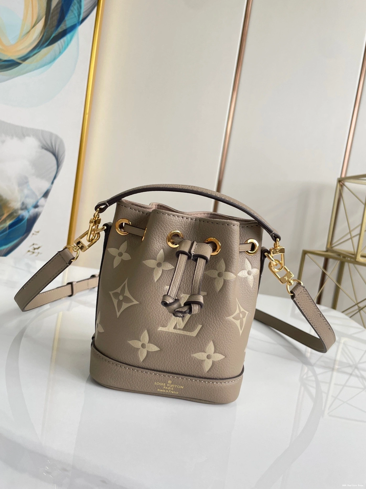 Aaa replica bags LOUIS NOÉ VUITTON NANO 0801